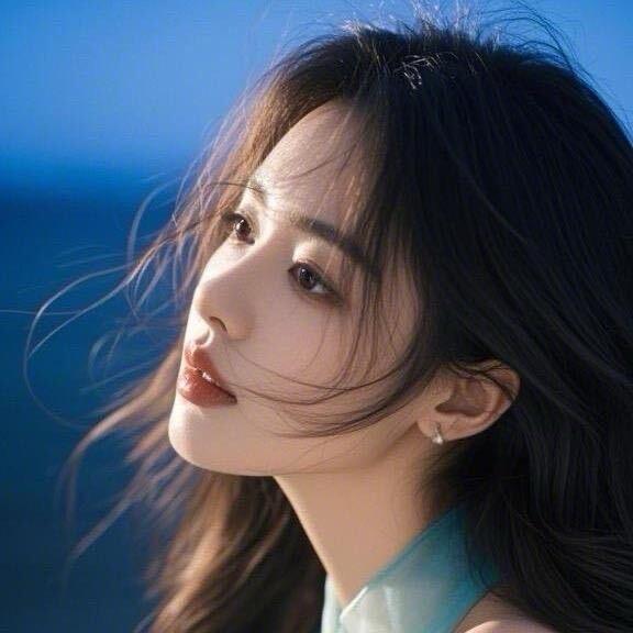 福韵天玺轻奢饰品