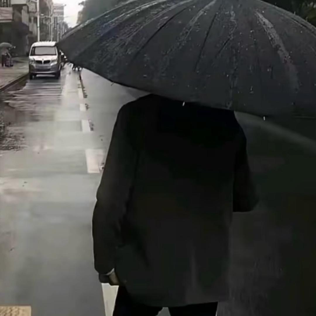男明星资⠀