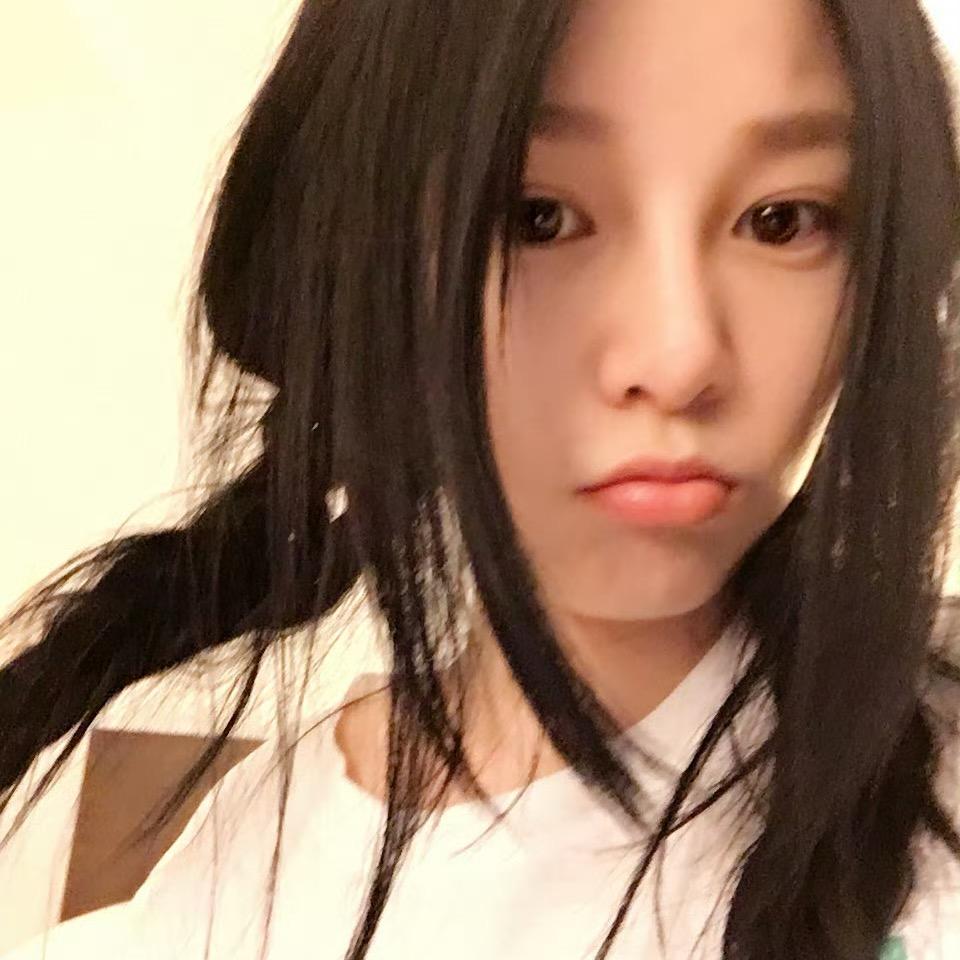 奇怪小ʏ̆̈i