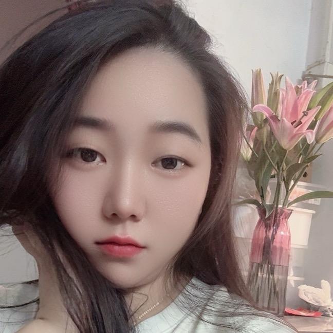 琼琼吖