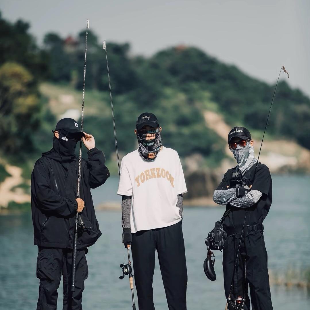 乔治.