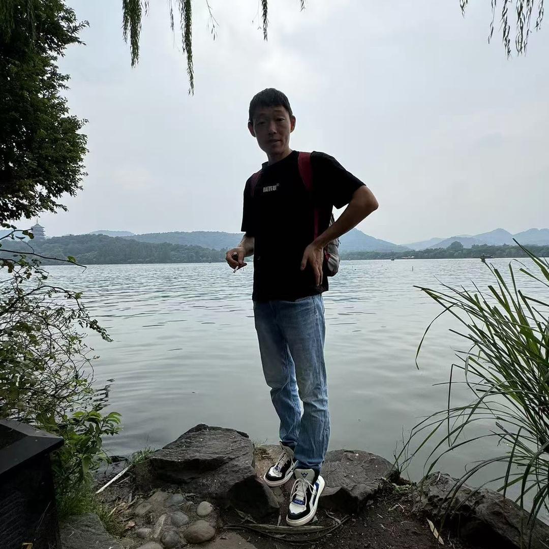 梦要自己扛泪要自己尝
