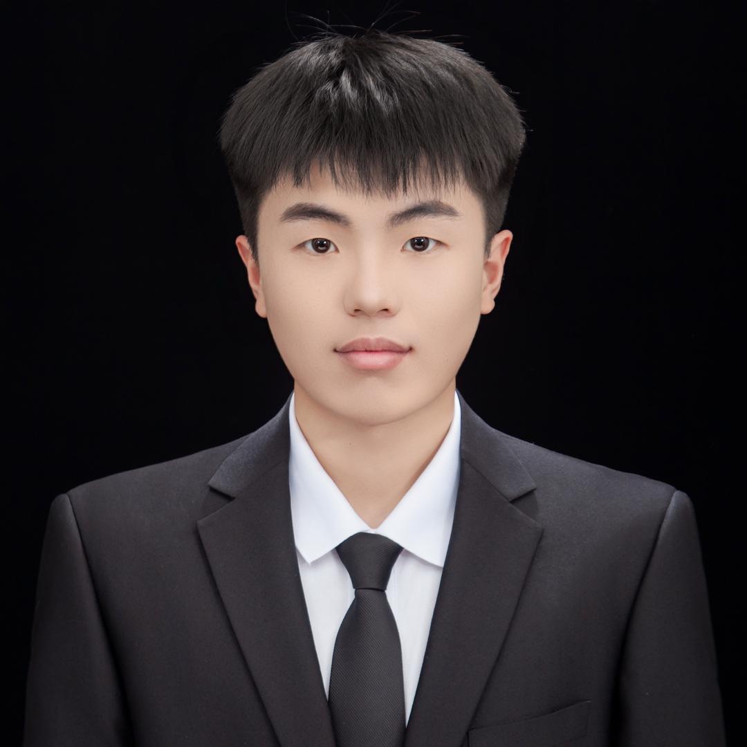 老鹰散打俱乐部−周教练