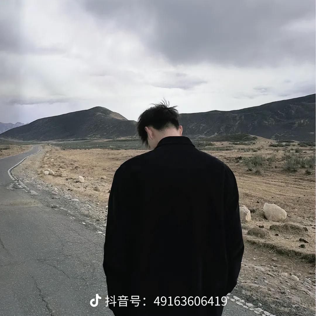 故事开始，总要有人主动