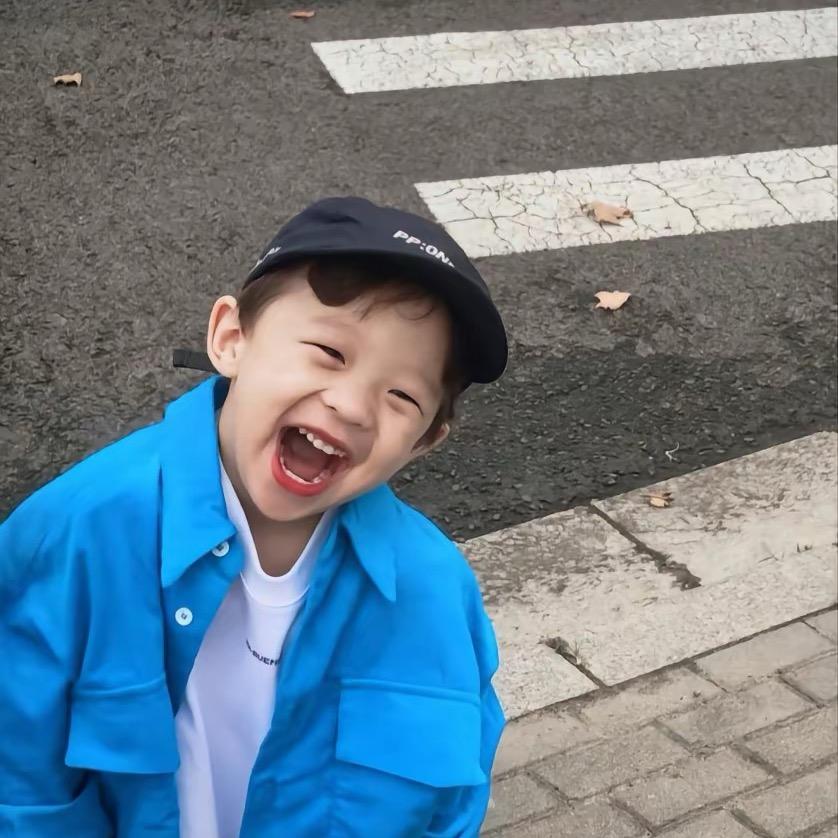 小懿哥哥☺️☺️