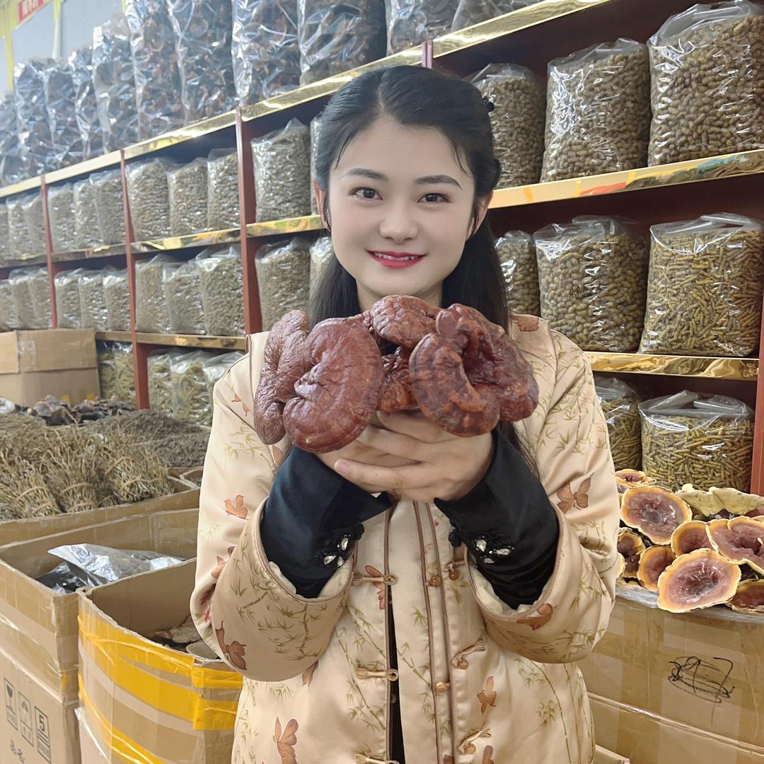 杨八妹云巅山货