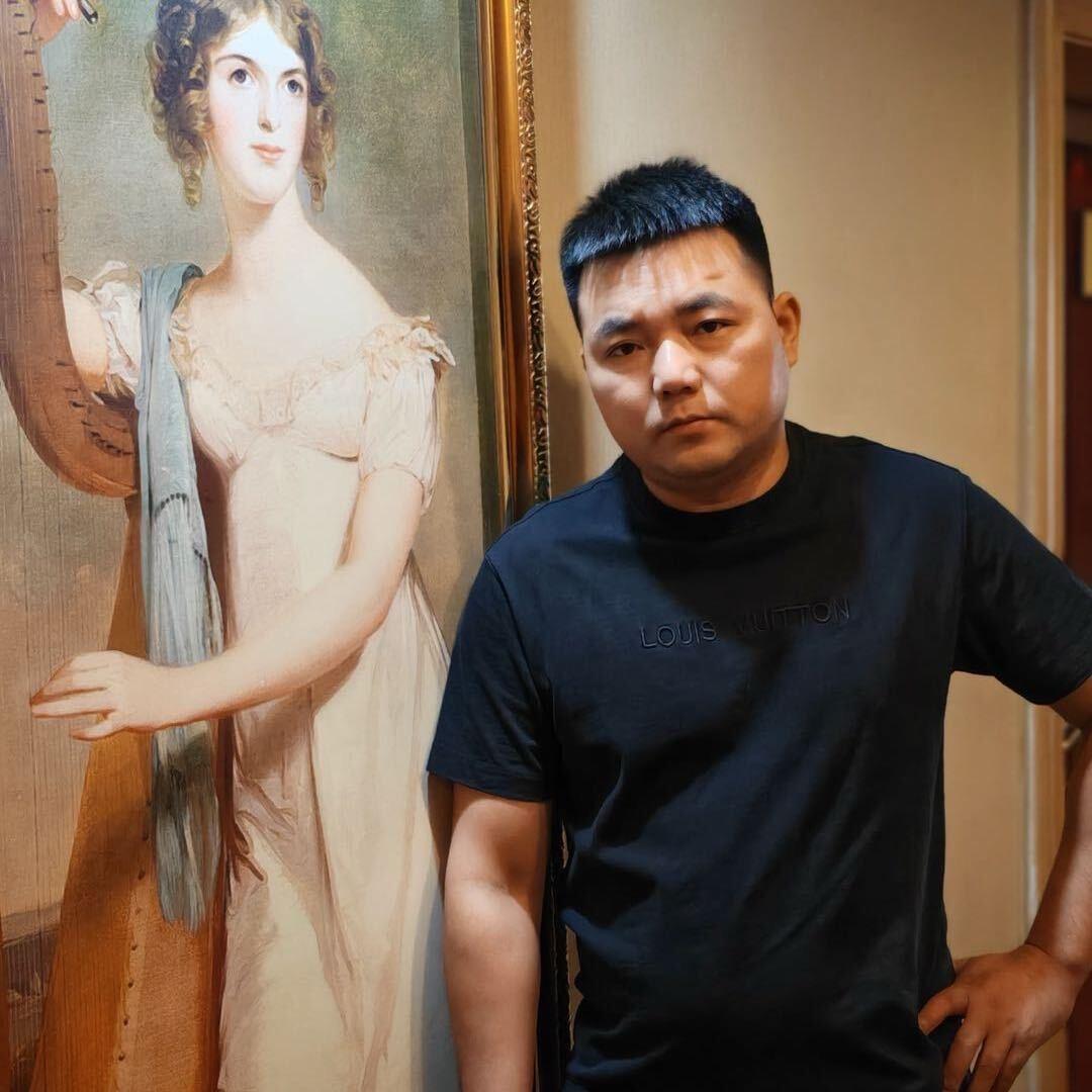 风儿勾起我的回忆