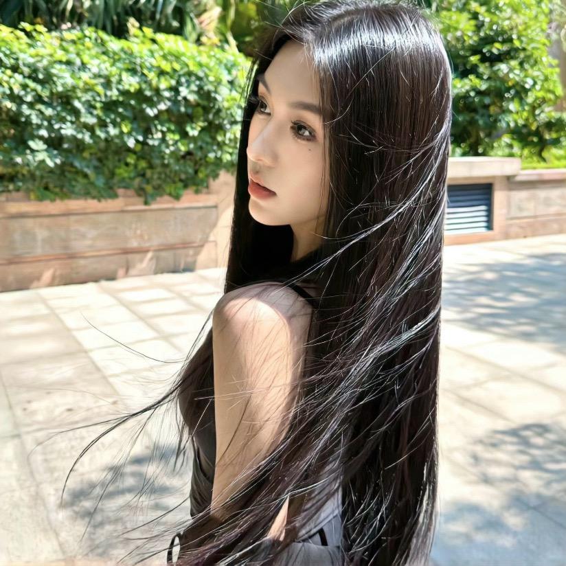 vivi.