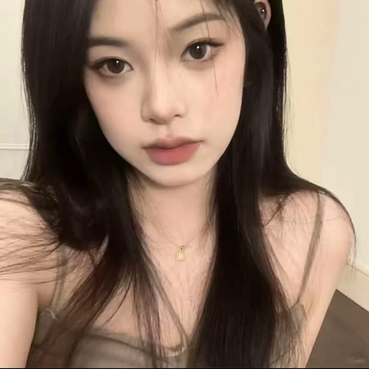 美美的香香🧦