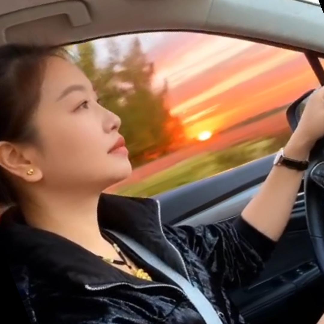 火红幸福之家👯‍♀️