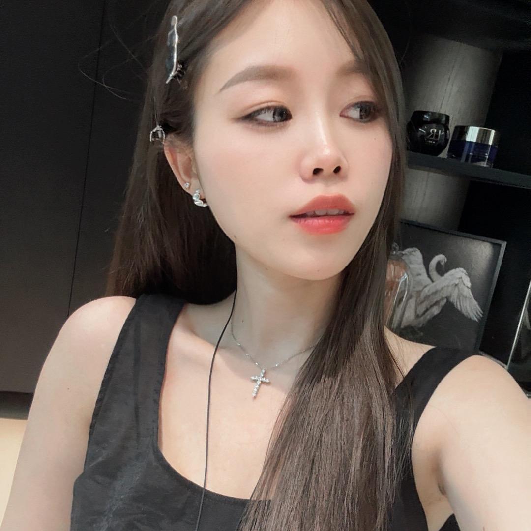 小梨姜姜