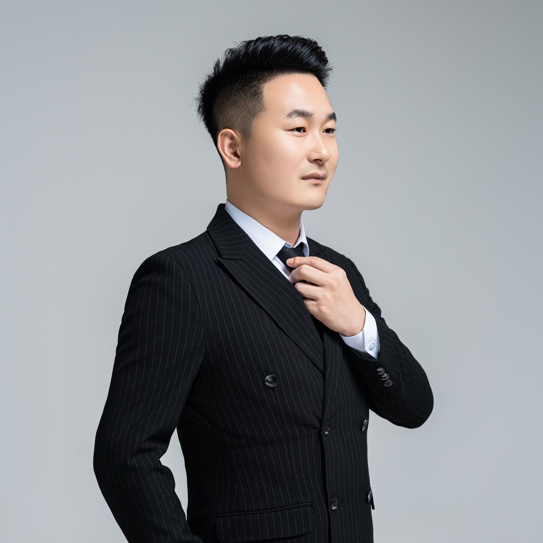 【司龙一站式婚礼】艺术总监:司龙（收徒）