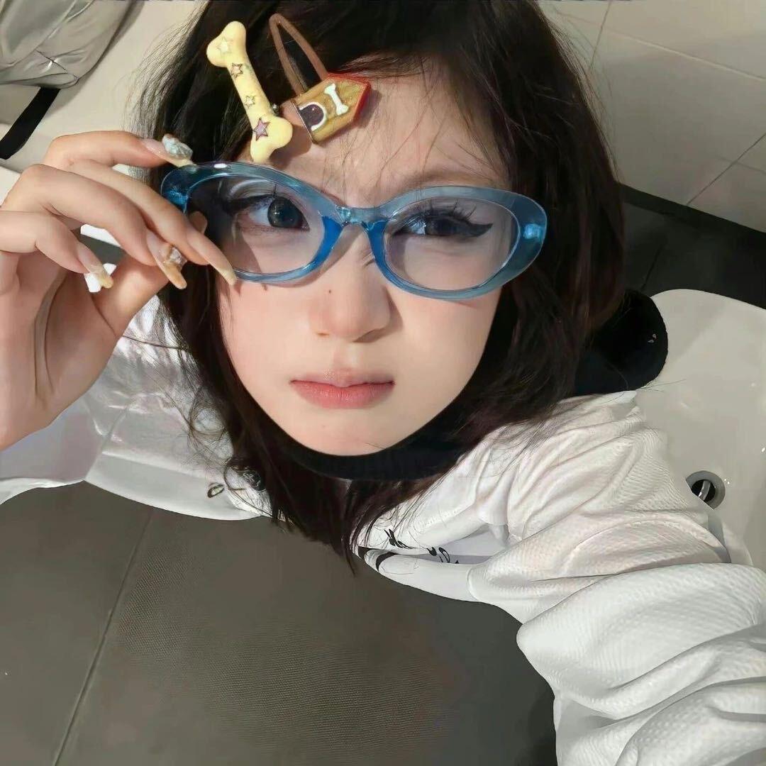 子