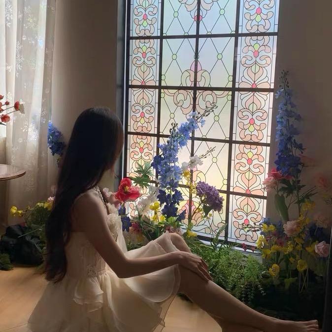 李依然✨