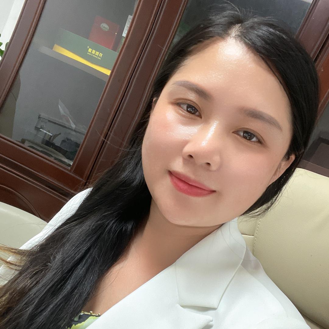 梅子吖