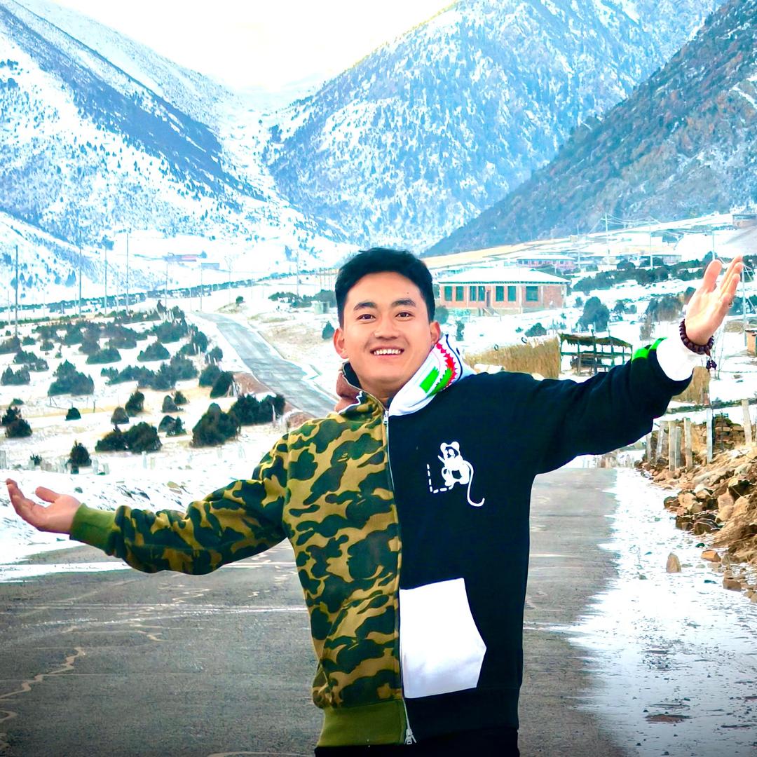 类乌齐………To