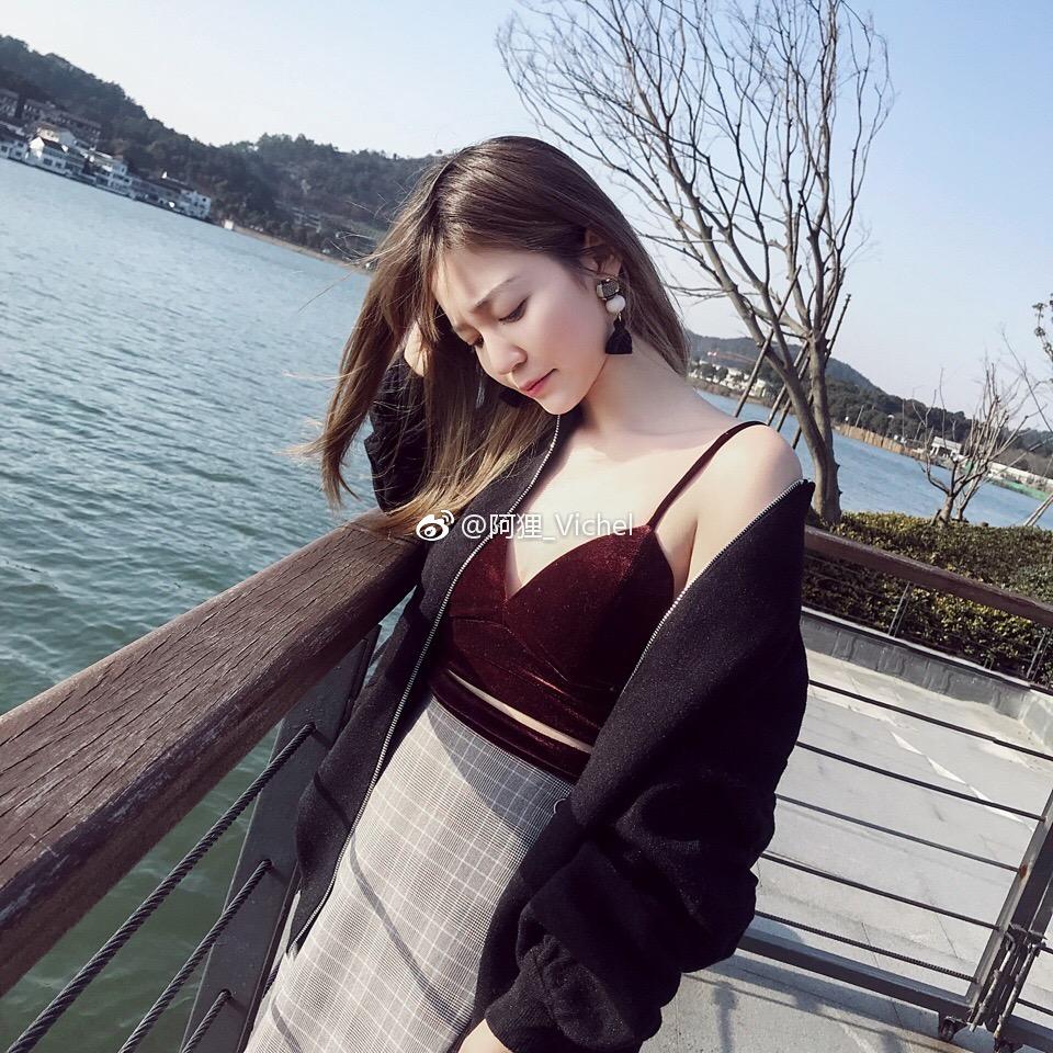 中寅服饰