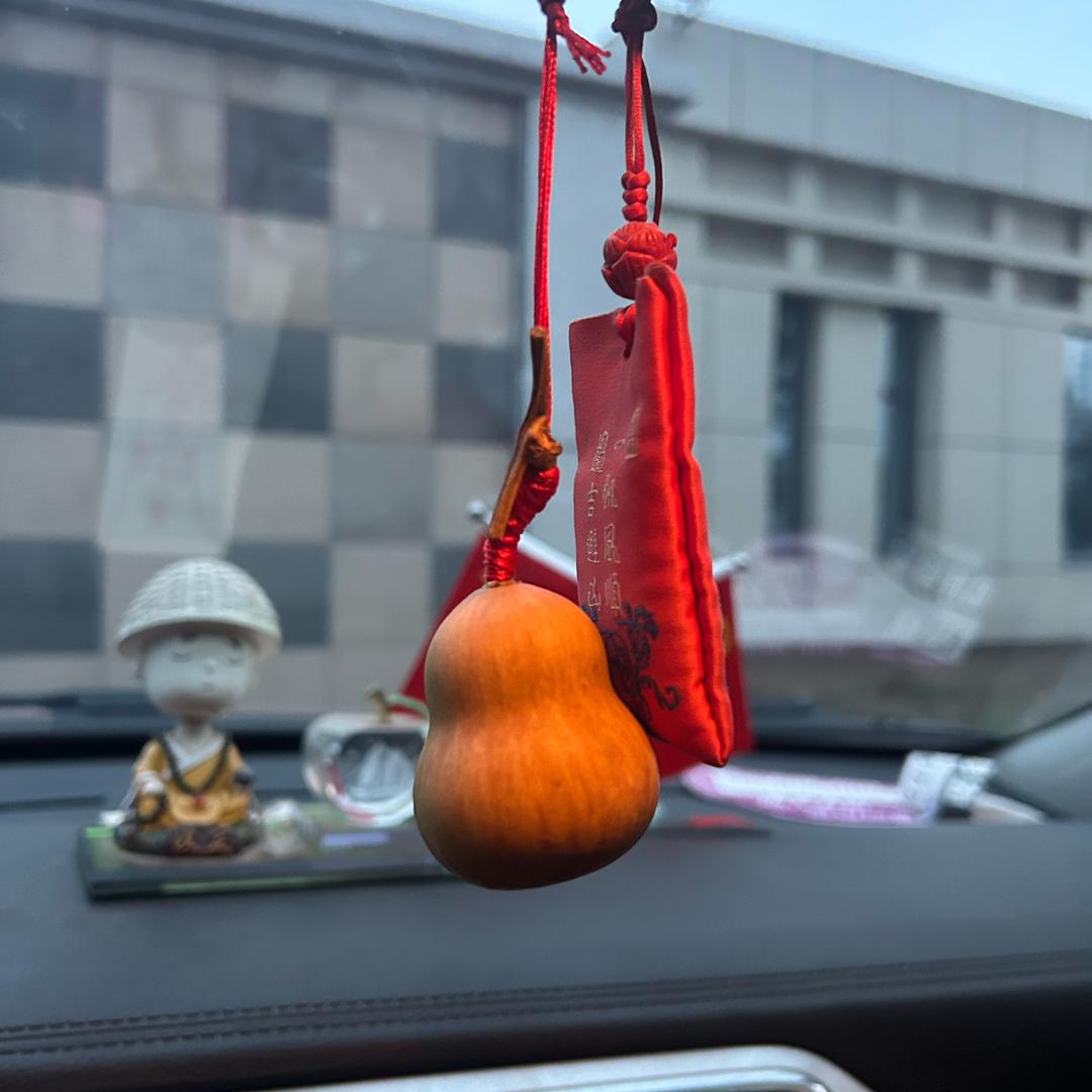 小刘$（连赞拉黑）