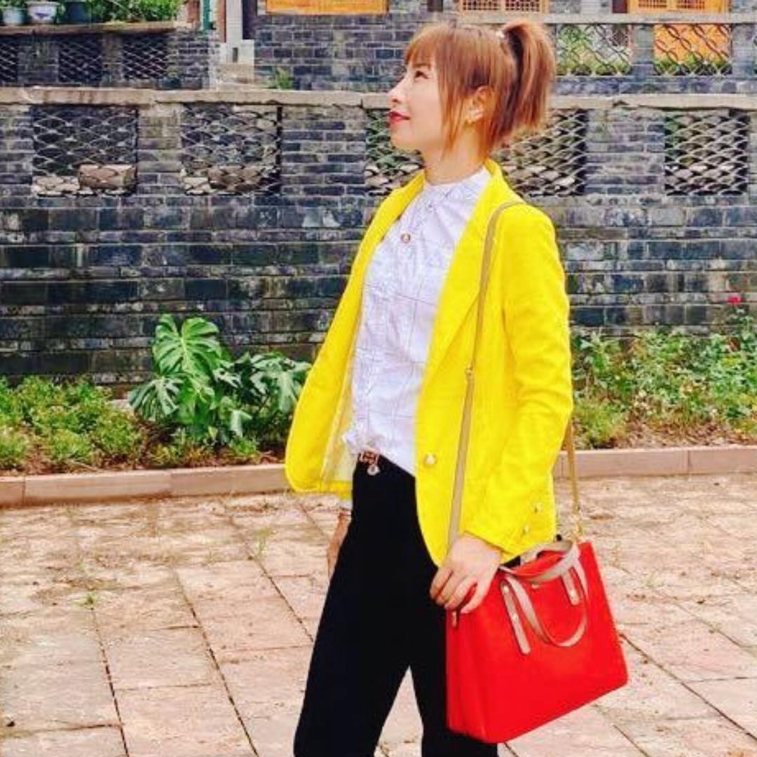 不许人间见白头