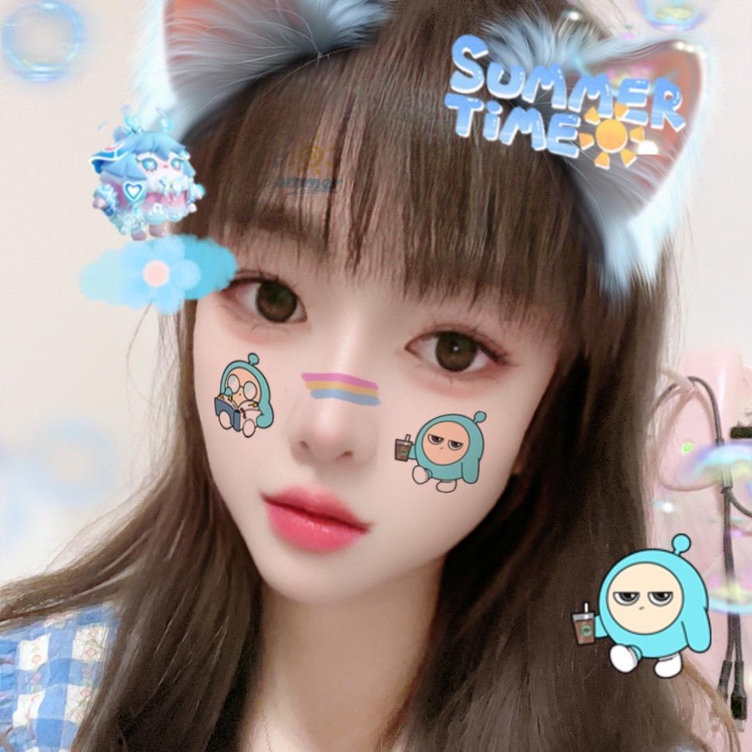 萌萌噠丫頭💄💋