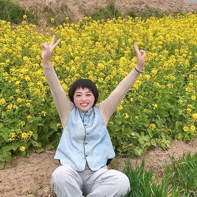 🥰微笑的向日葵🌻