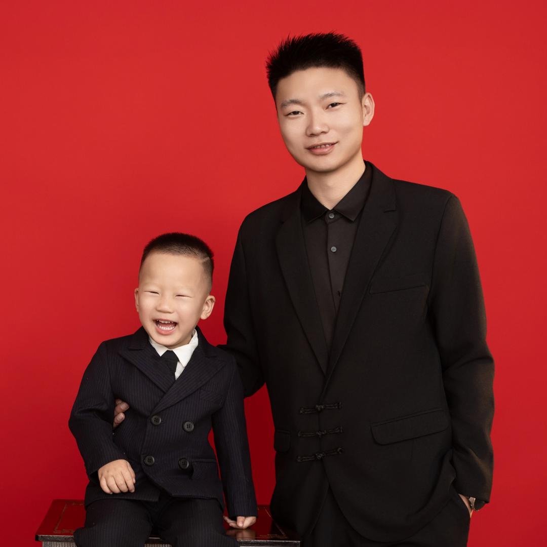 我姓董😀😀