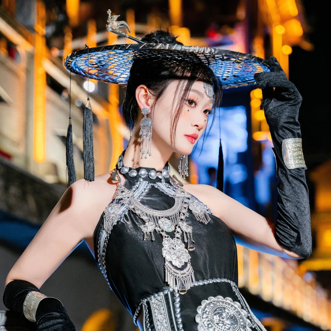 林笑笑（尊师村草）