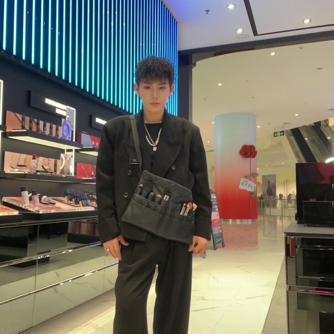 最帅的男人
