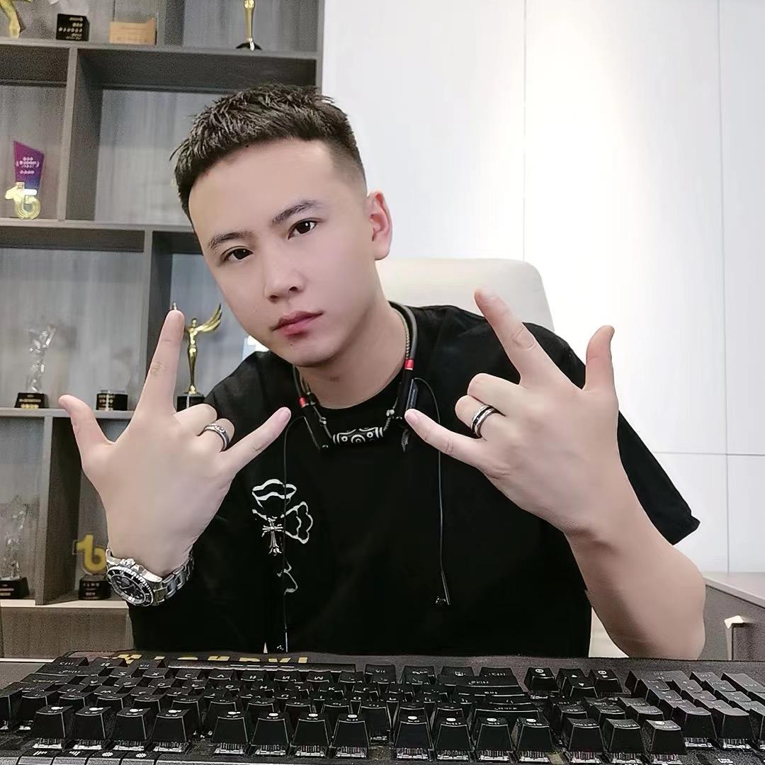 姚一天😡