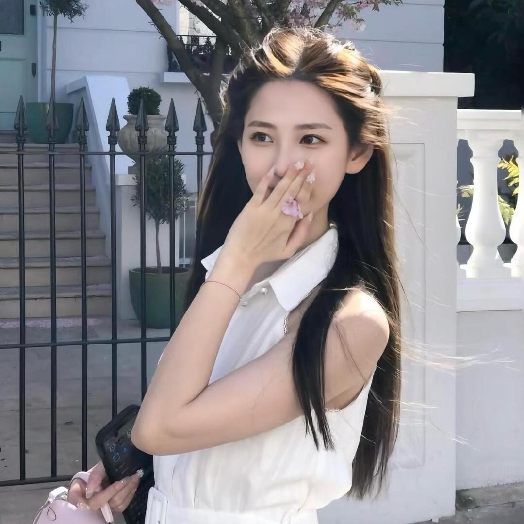 Yue月..