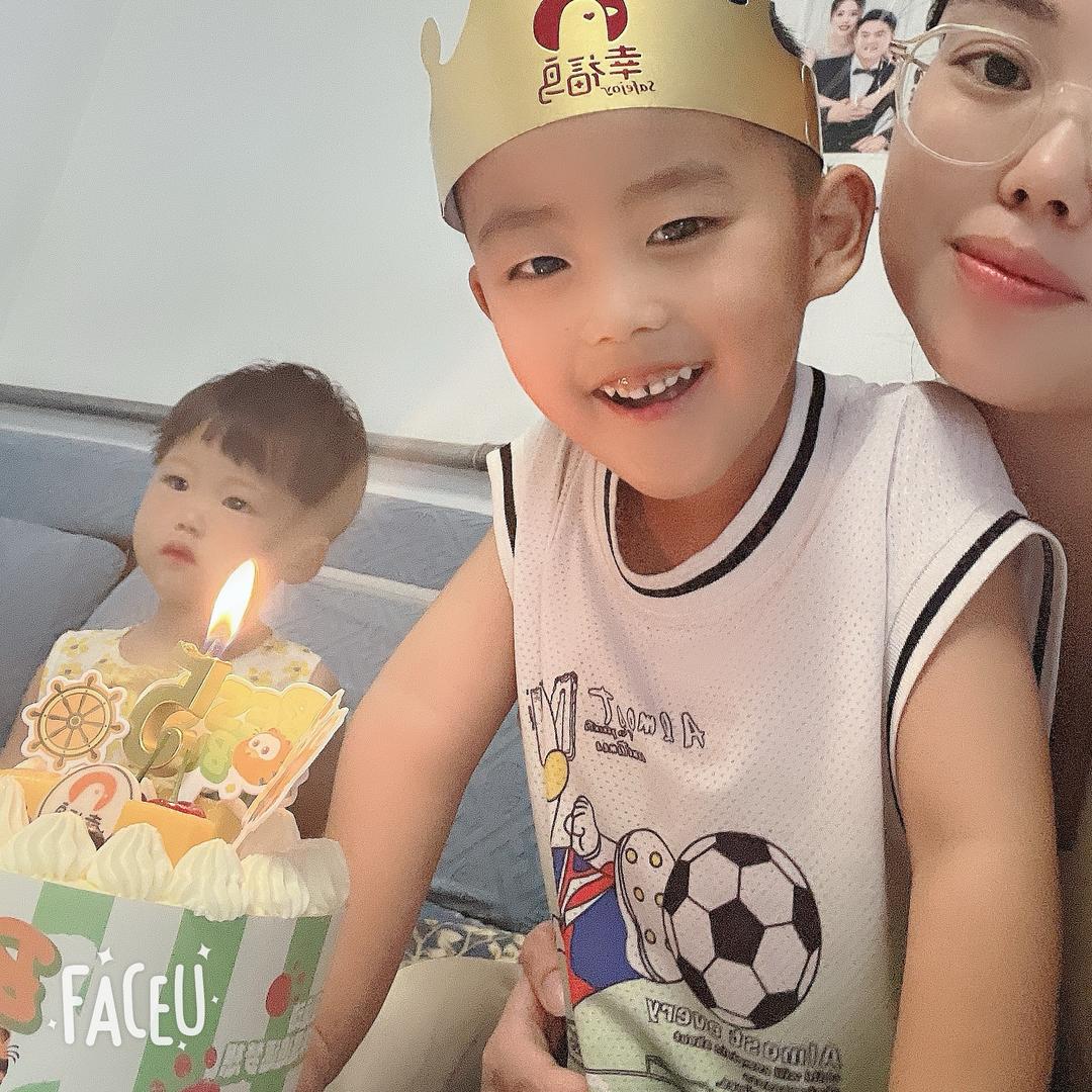 长发绾君心💕️