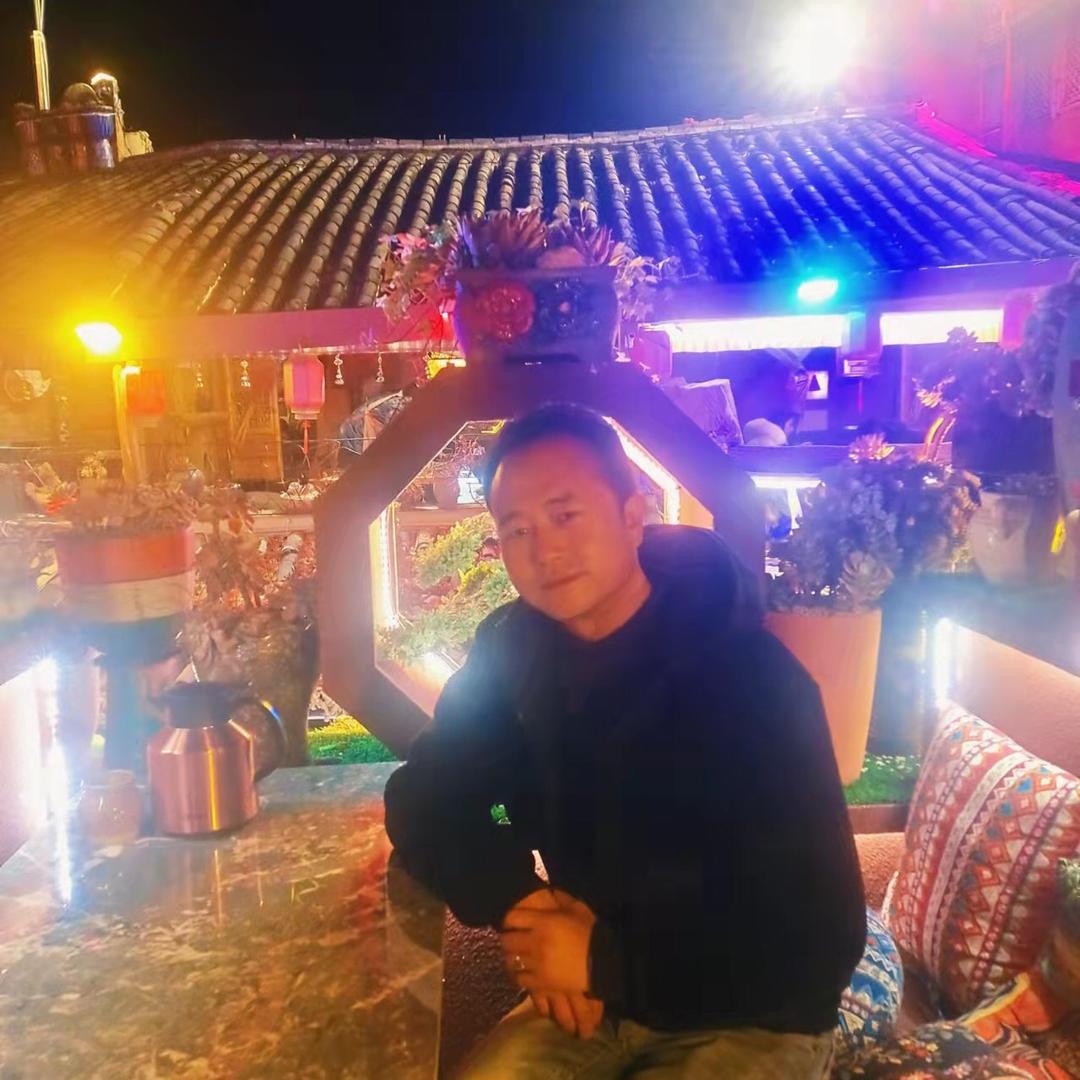 黑骏马