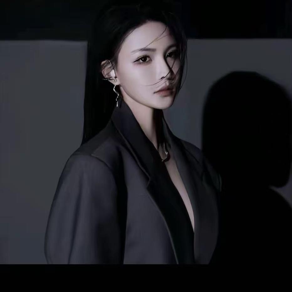溶溶RONGRONG女装穿搭