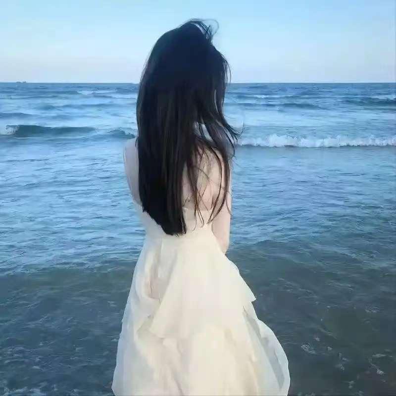 佳佳〈寻找一束光）