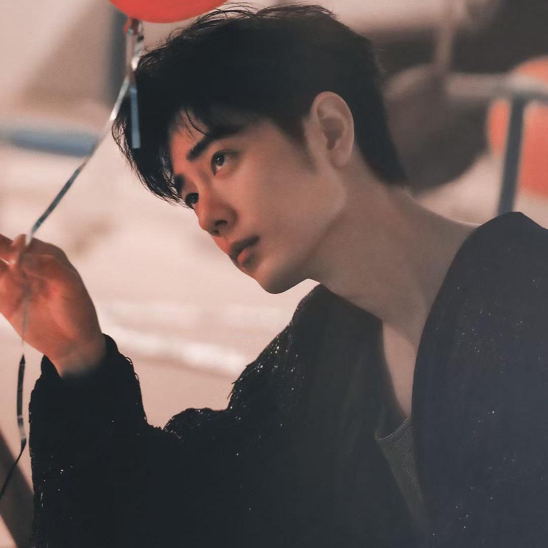 卡夫卡的熊🐻🐻🐻