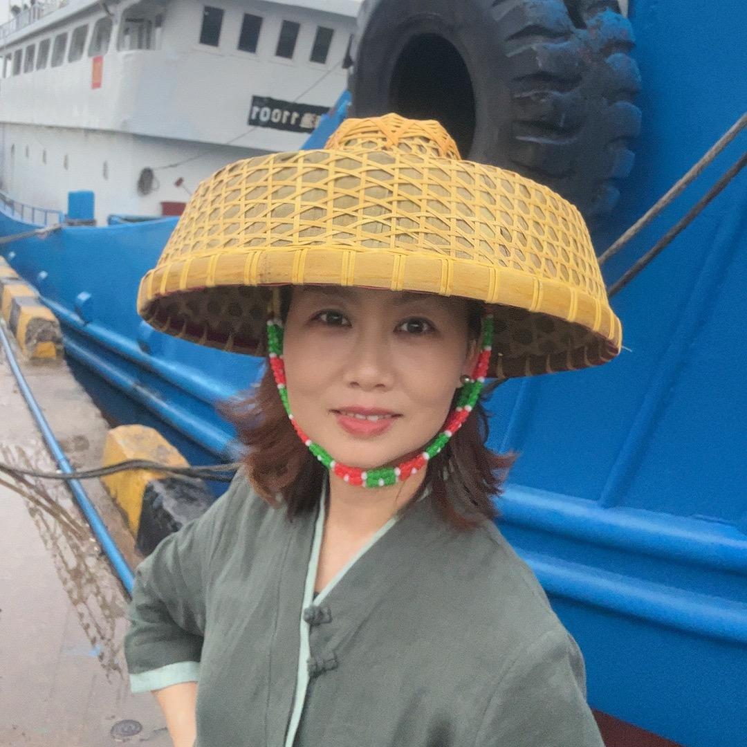 吃三沙的鱼.云朵（华图）