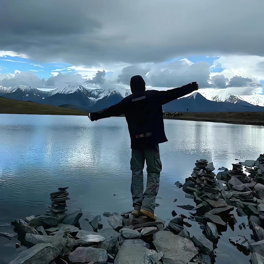 百润军博园  🇨🇳幽灵教官