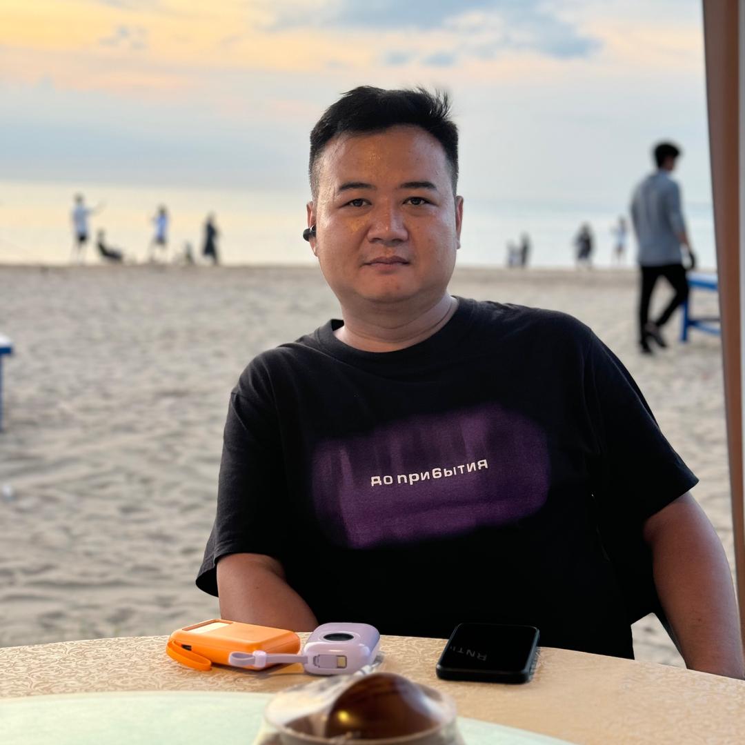 罗哥 在海口麦【小雨伞】