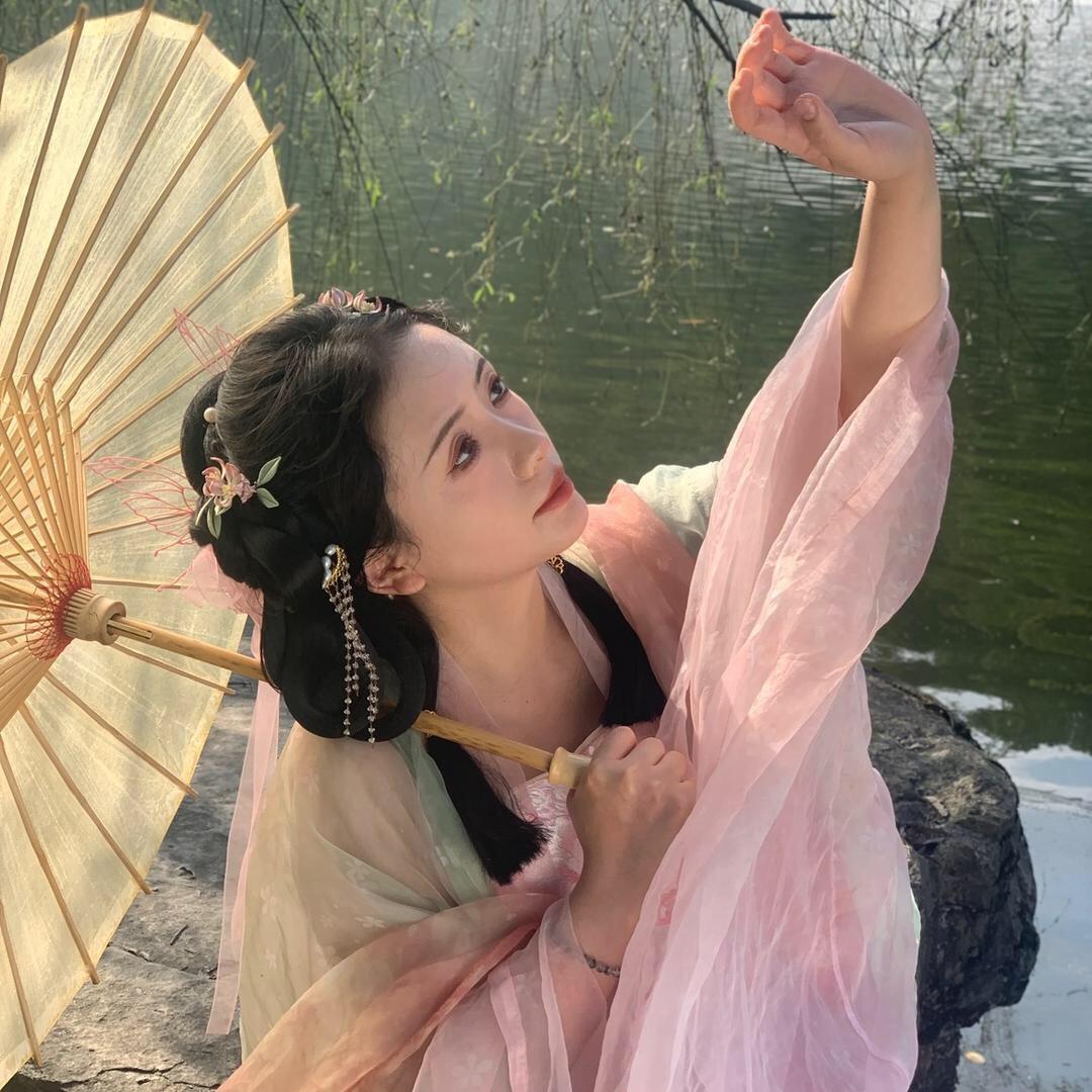 噷沏服饰
