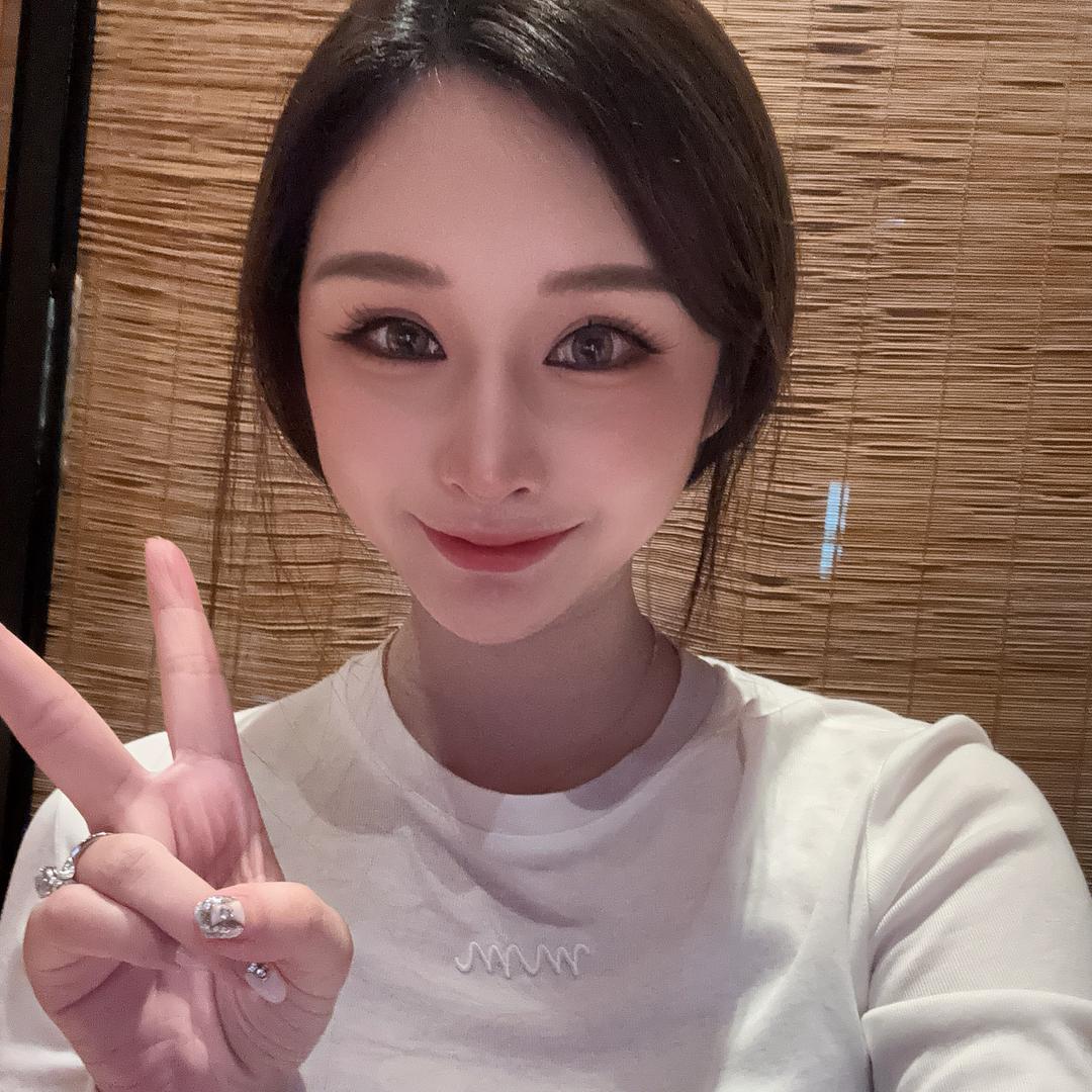 晚晚最近要上班