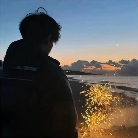 想养一只鲨鱼🦈