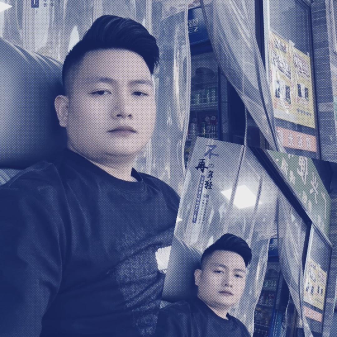 柯普科空压机     曾伟强