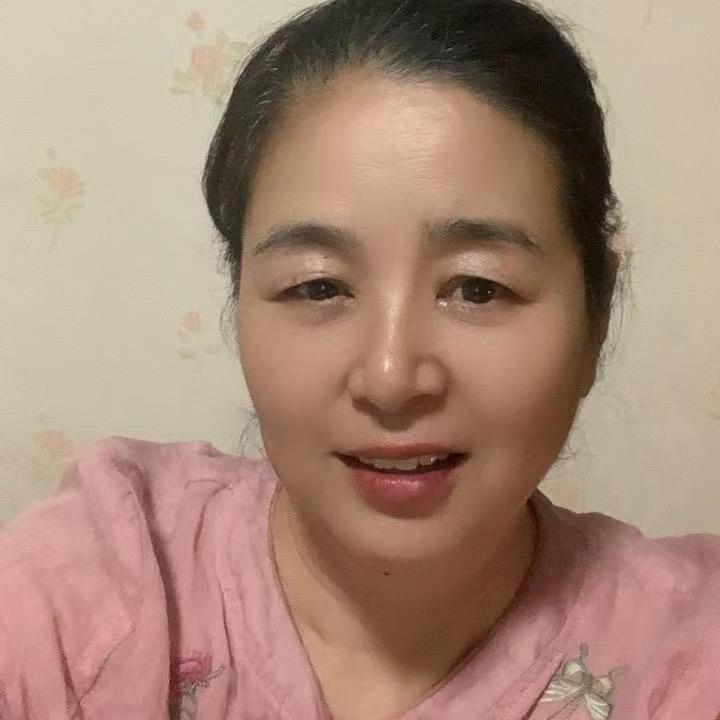 心向阳太阳能灯