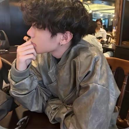 吃个三明治🥪