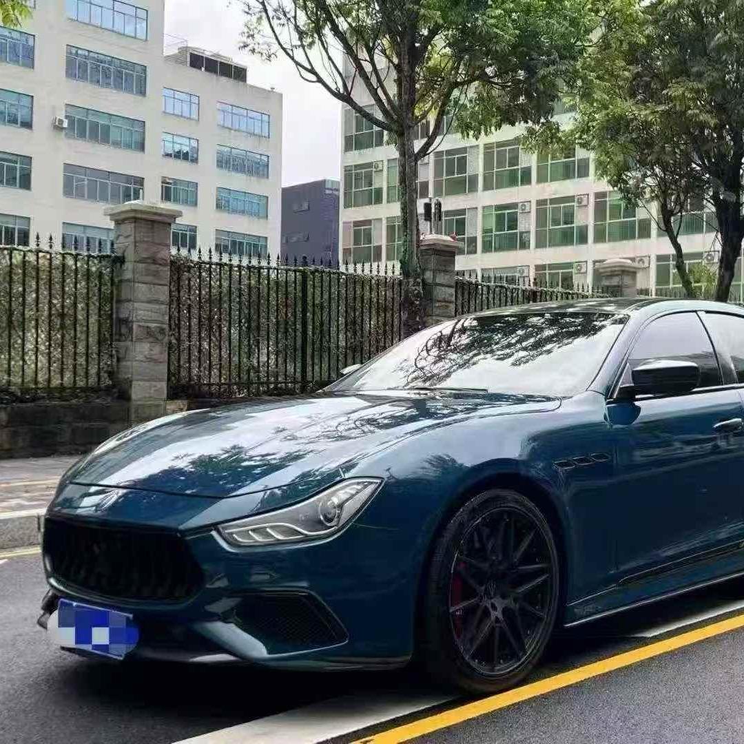 深圳半价车批发-小静