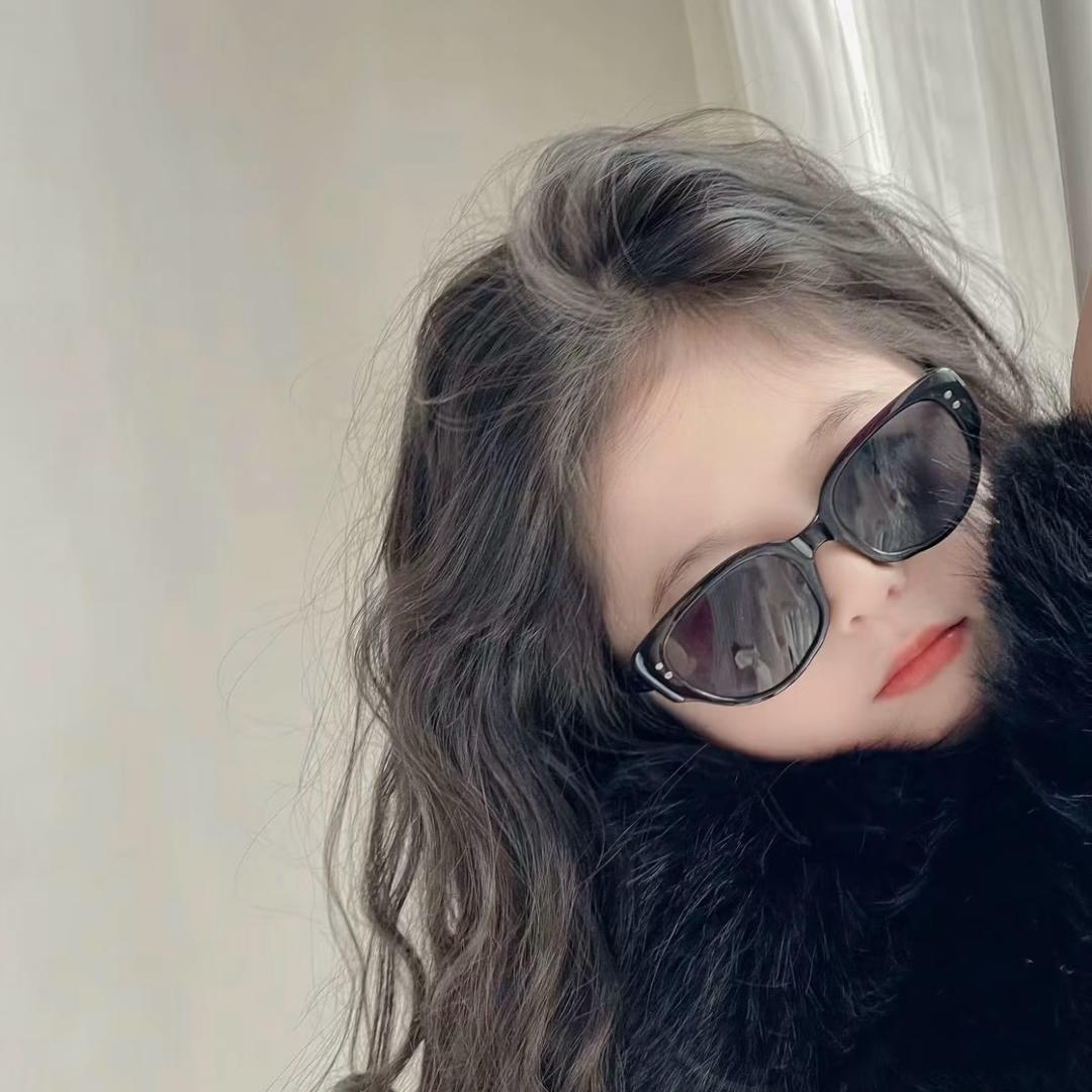 反派小美