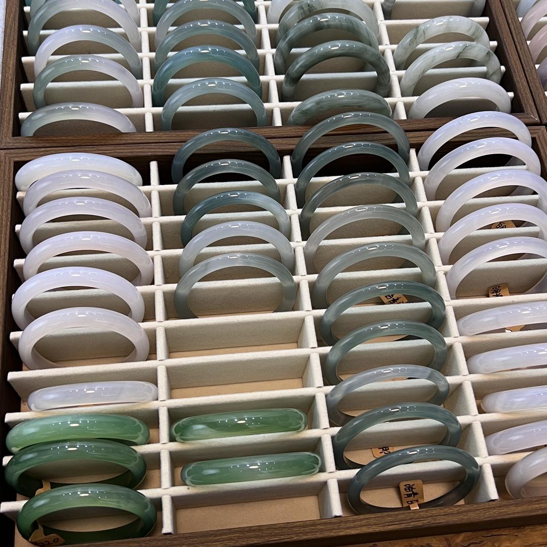 小石戴珠宝臻选阁