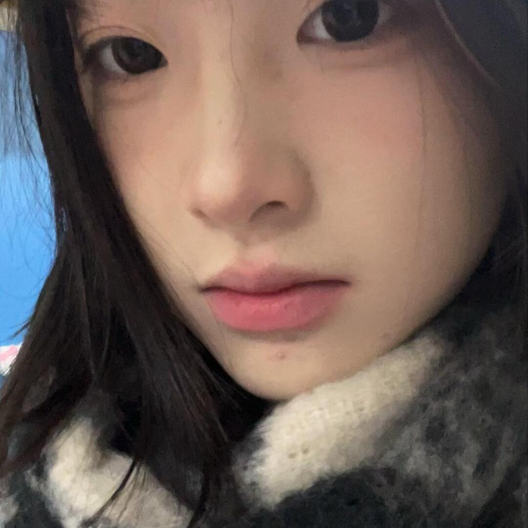 龙华Miss老师