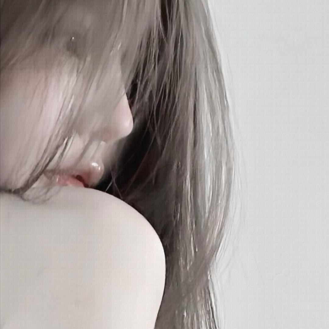 小米米   𝐔𝐩🧸ྀི