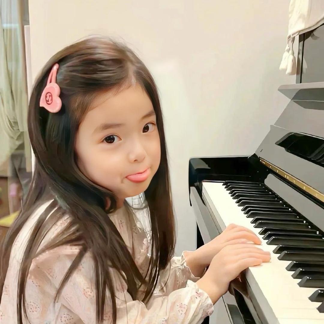 单纯不想练琴🎹